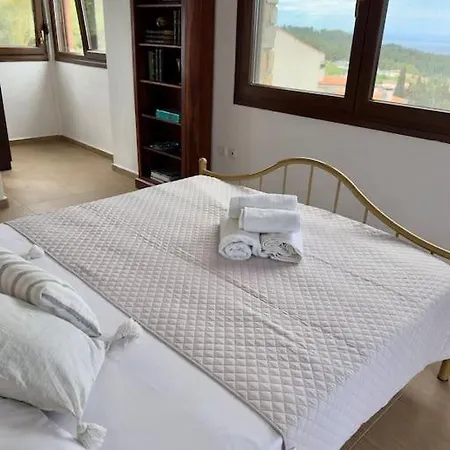 Emmarvilla Holiday home